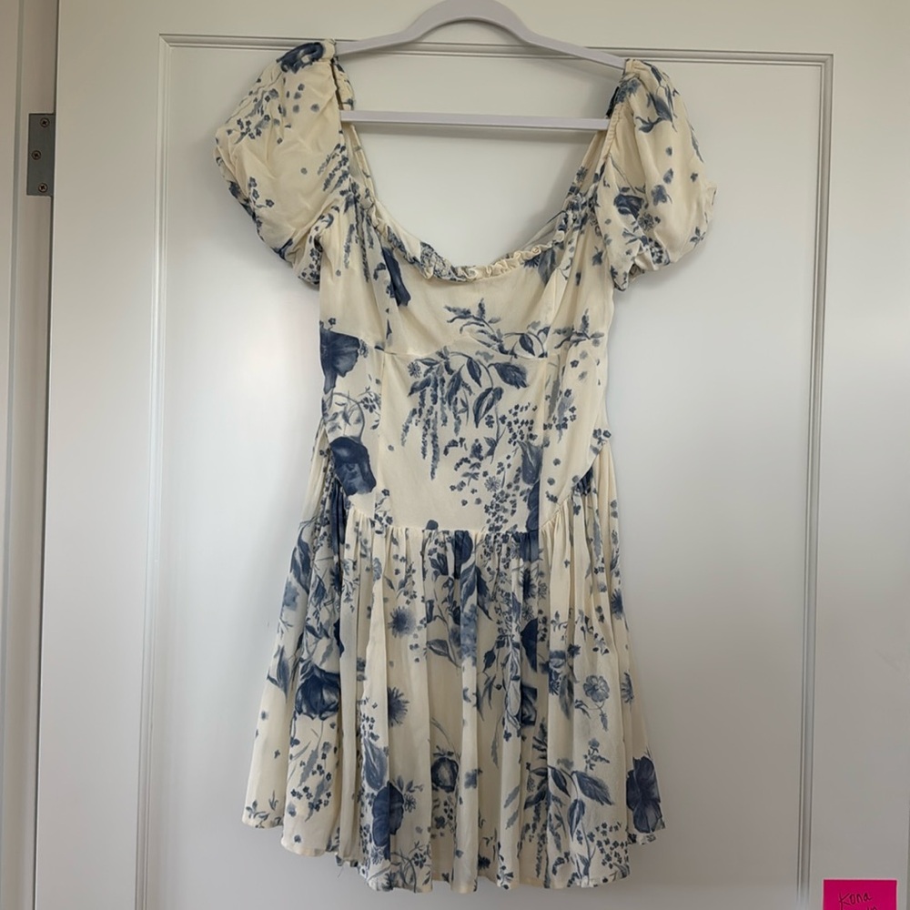 Reformation Davonne Floral Dress size 6